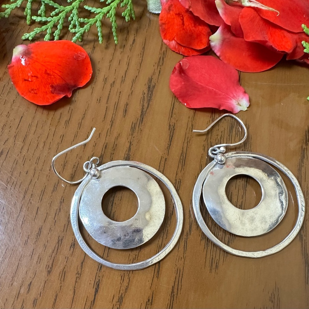 Silpada  vintage Sterling Silver 925 Circular Dangle Earrings